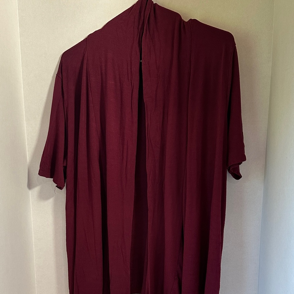 Ing USA burgundy open front short sleeve cardigan